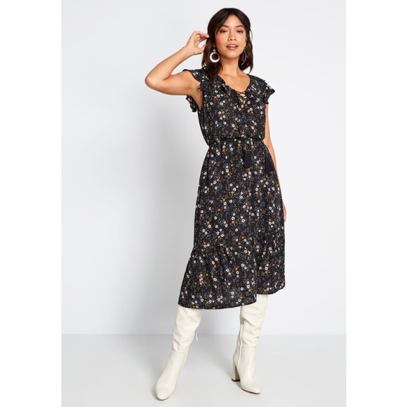 JACK by BB Dakota On the Horizon Floral Midi Dress Black Ruffle Keyhole - Picture 3 of 4